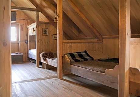 Double Bed in Mixed Dormitory Room