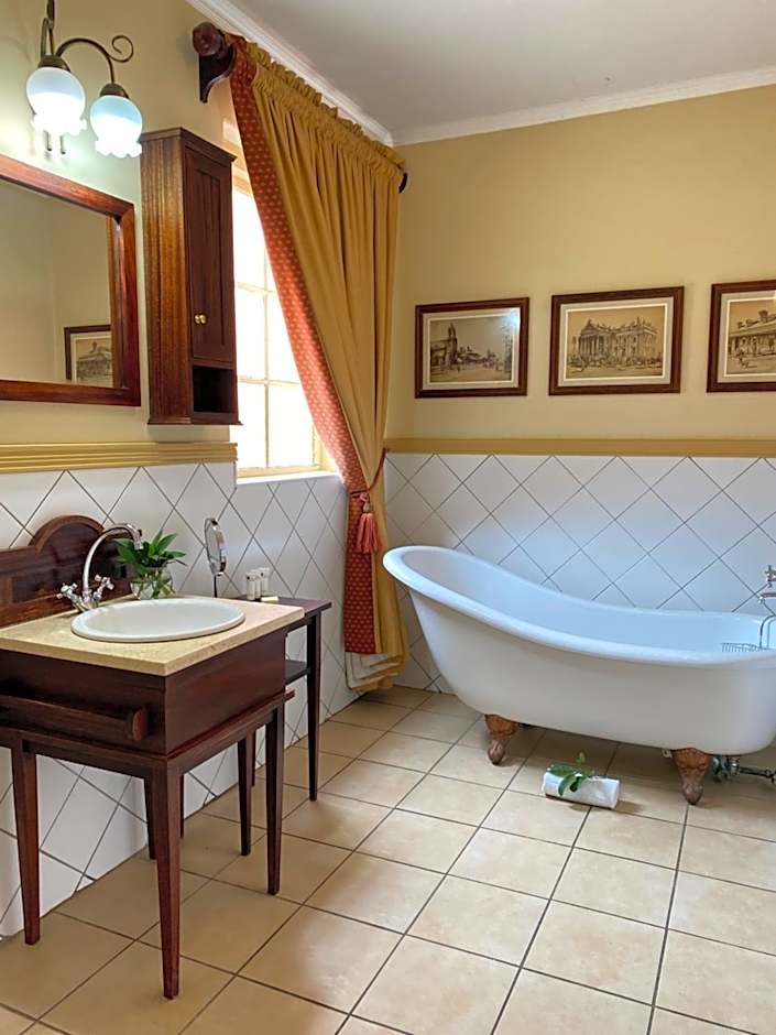 Kimberley Club Guesthouse