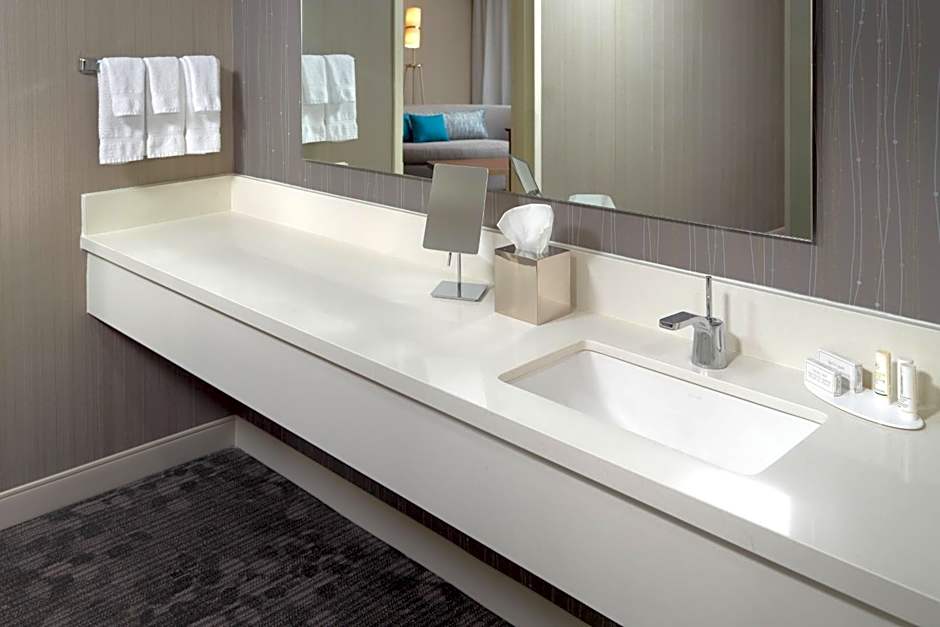 Courtyard by Marriott Atlanta Alpharetta