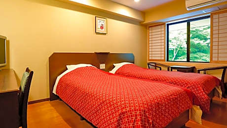 Twin Room with Tatami Area - Non Smoking
