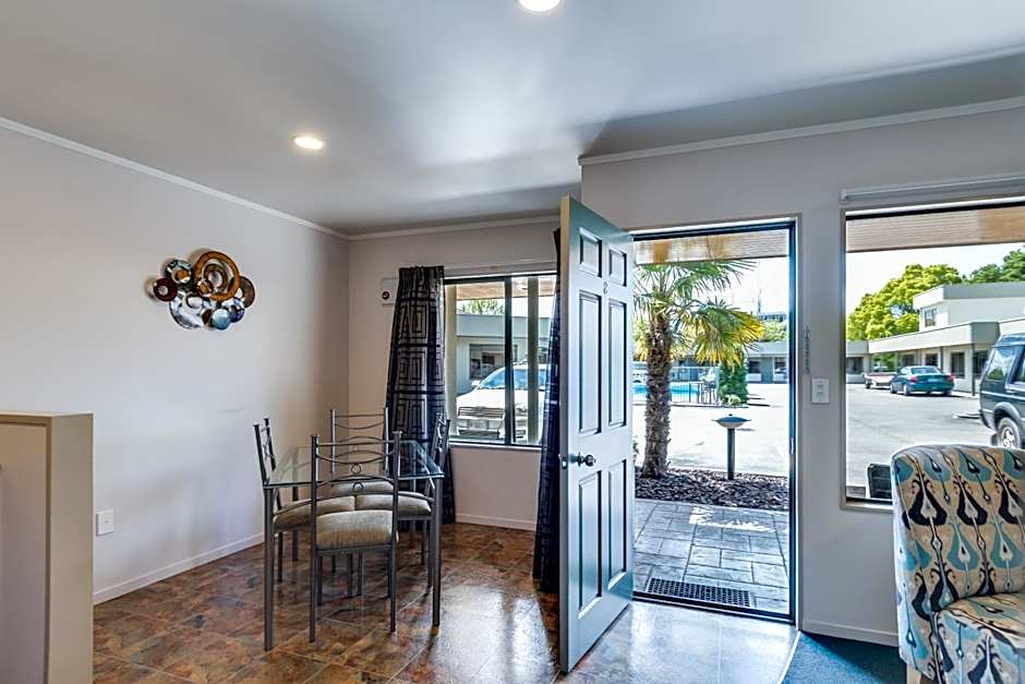 Portmans Motor Lodge