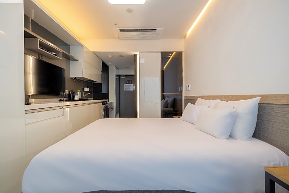 Skytop Hotel Incheon Airport