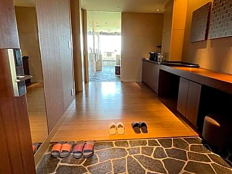 Superior Twin Suite (3 Adults) - Non-Smoking