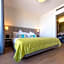 Lake Geneva Hotel