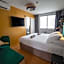 Hotel Kana