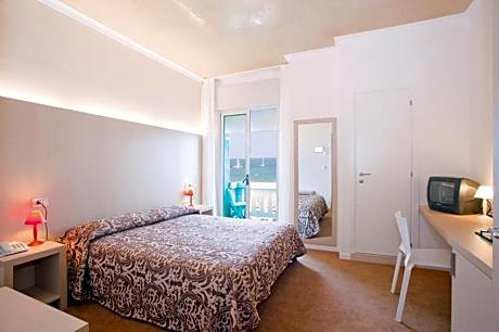 Double Room with Balcony - Sea Front