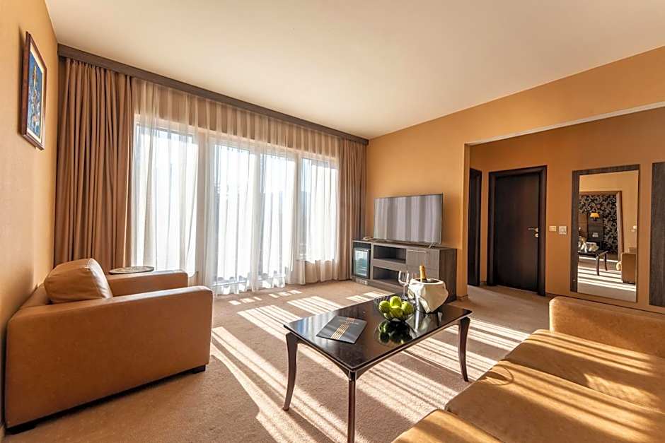 Spa Hotel Dvoretsa
