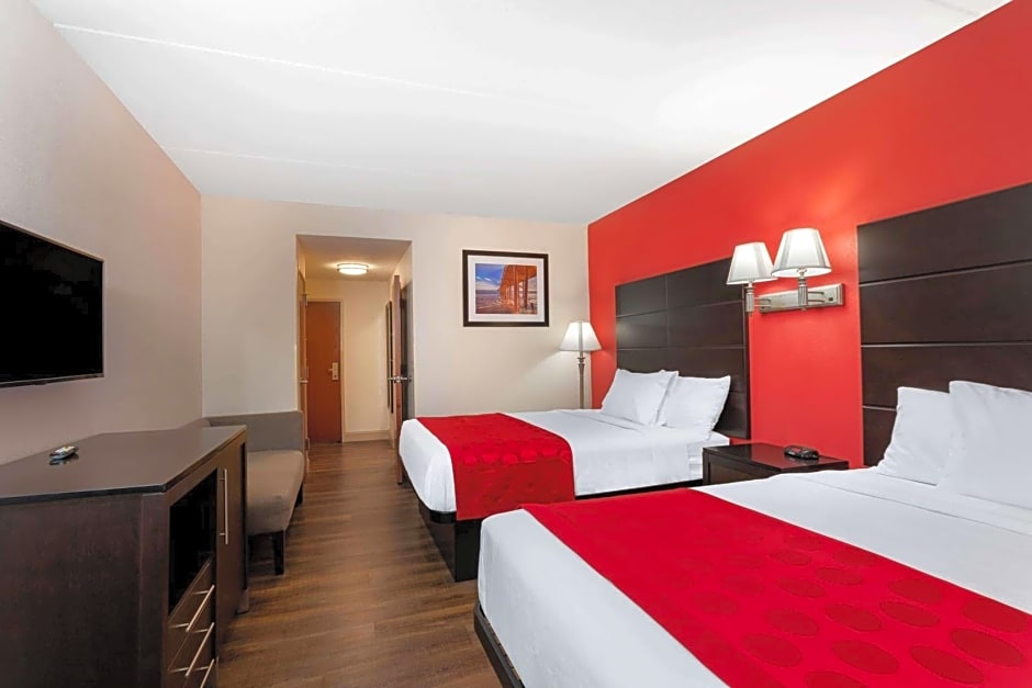 Ramada by Wyndham Panama City