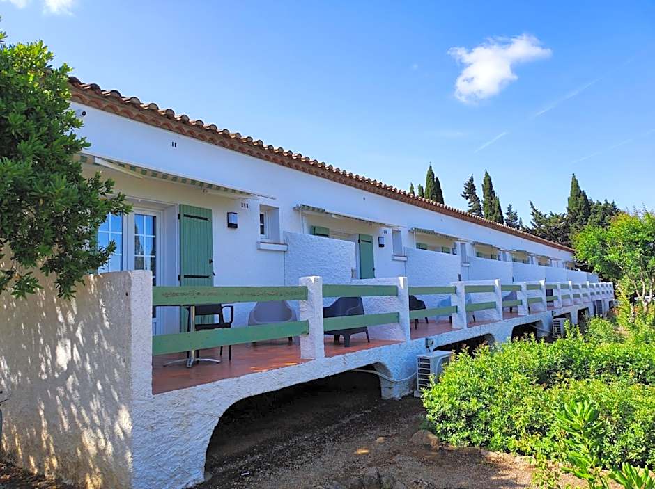 Hôtel et Appart'Hôtel Le Relais Du Val D'Orbieu