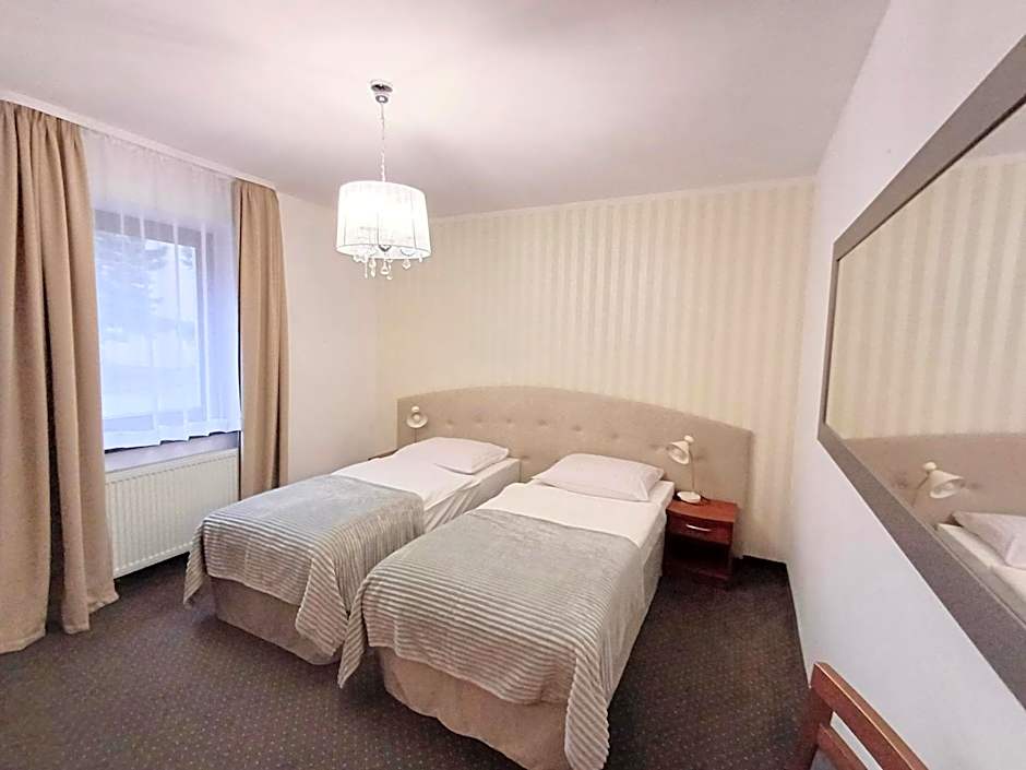 Hotel i Restauracja Borowianka