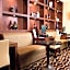 Courtyard by Marriott Los Angeles Sherman Oaks