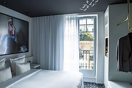 Classic Double or Twin Room with Balcony