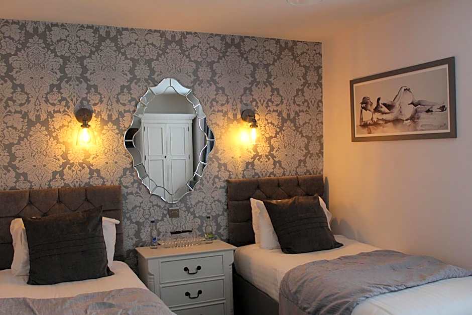 The Mount Pleasant Hotel