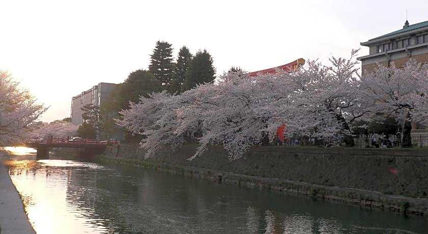 Kyoto Travelers Inn Hotel