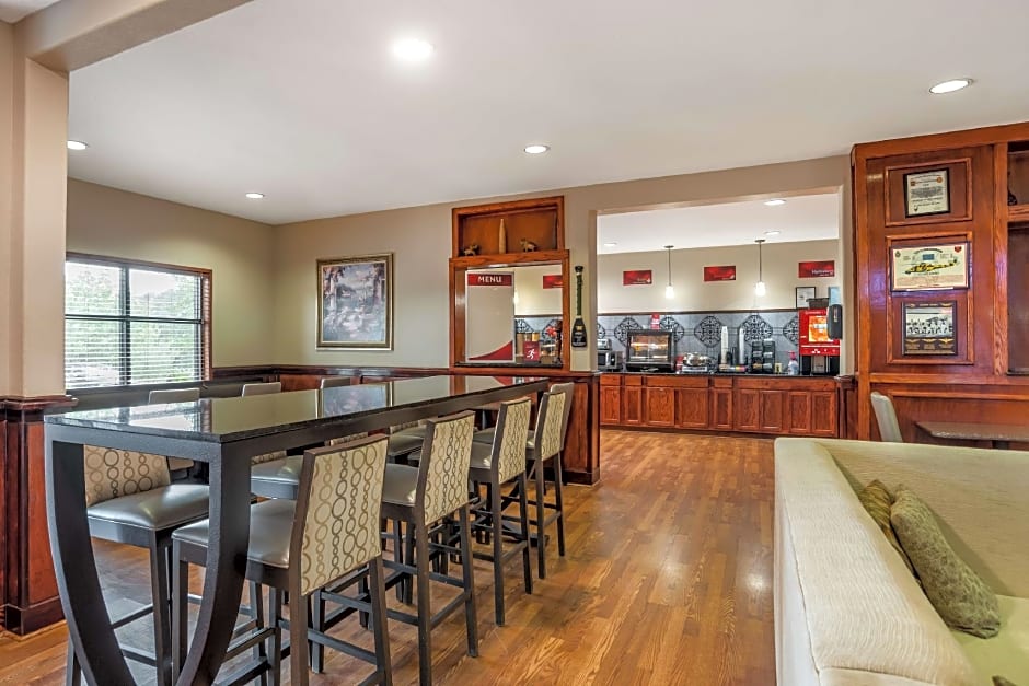 Best Western Plus Circle Inn