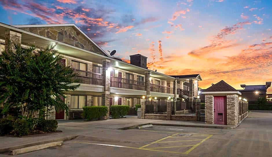 Red Roof Inn Conroe North Willis