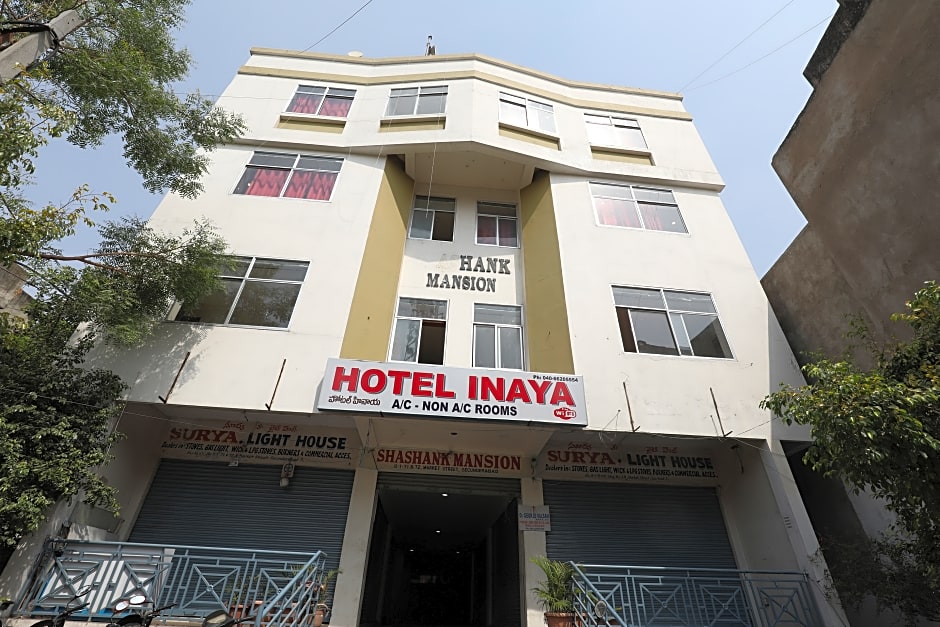 OYO 14726 Hotel Inaya