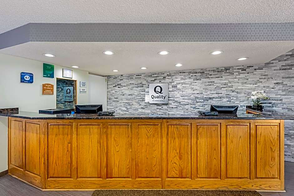 Quality Inn & Suites Lincoln South