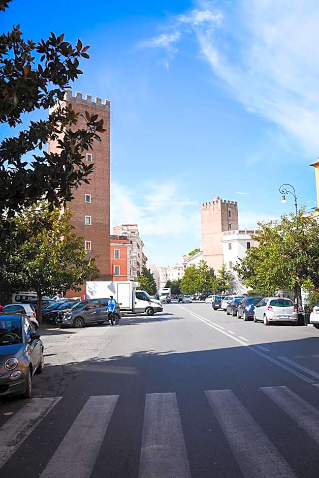 BQ House COLOSSEUM Luxury Rooms