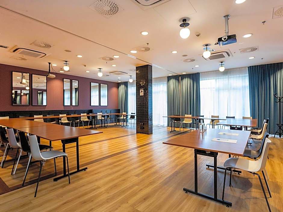 Ibis Styles Walbrzych