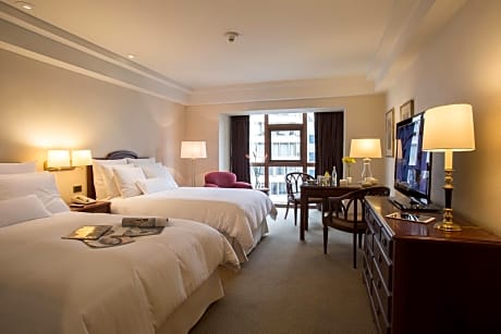 Swiss Advantage Room with Two Beds