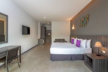 Deluxe Double or Twin Room with Garden View