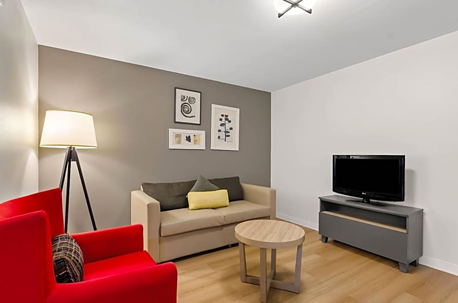 Country Inn & Suites by Radisson, Roanoke, VA