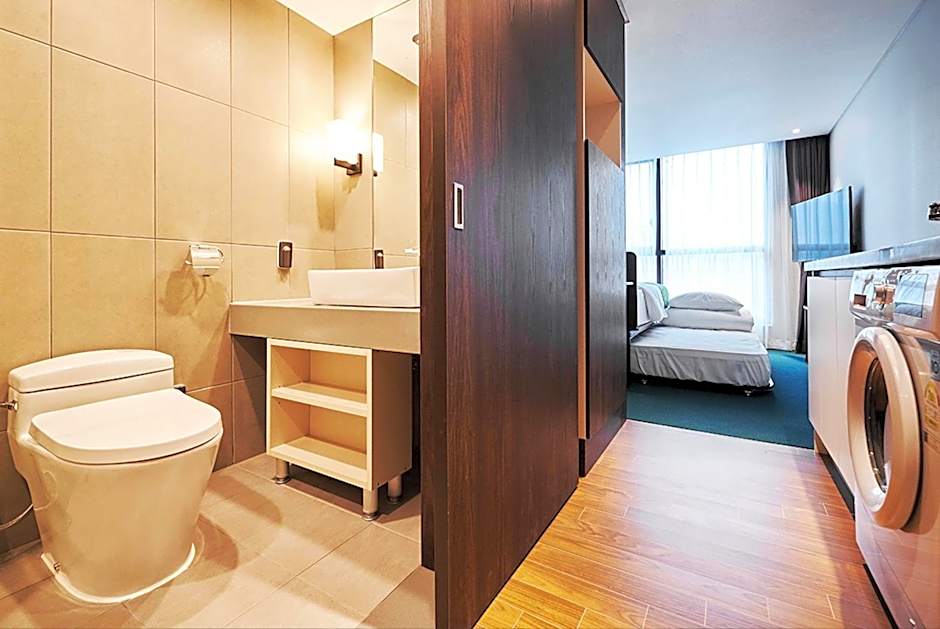 Jeju Pureun Hotel