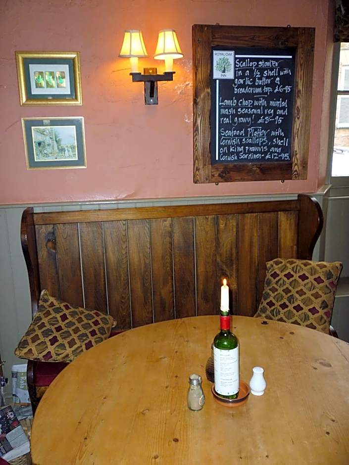 Royal Oak Inn