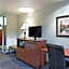Oxford Suites Yakima