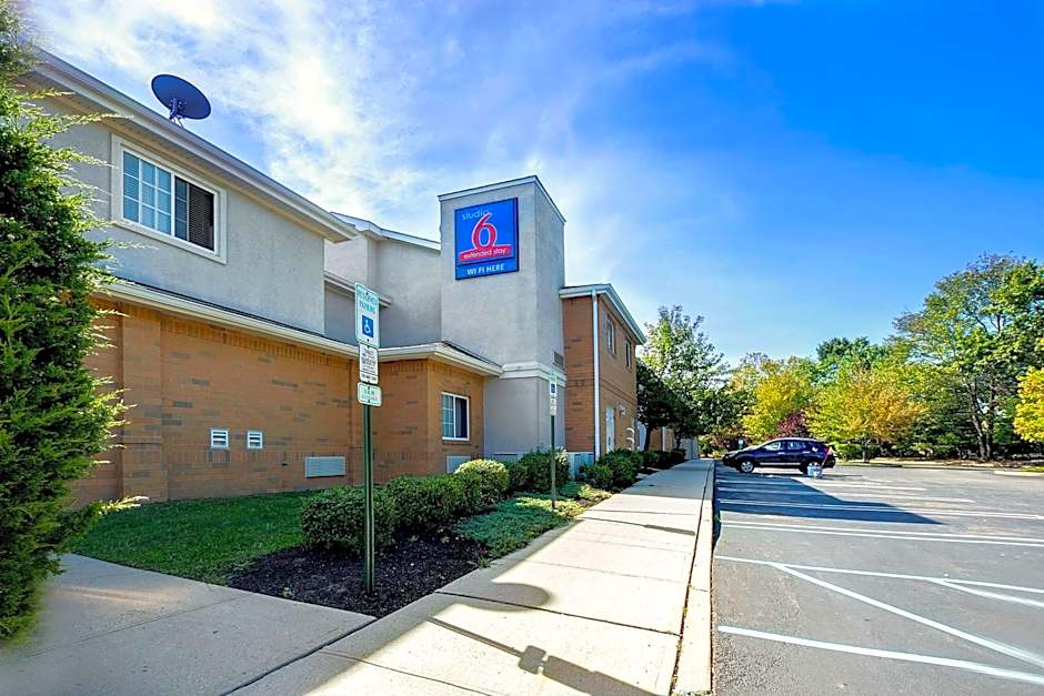 Studio 6-East Brunswick, NJ - NYC Area