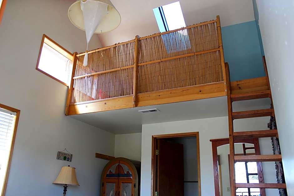 Seaside International Hostel