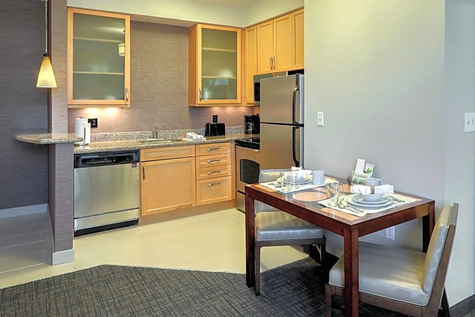 Residence Inn by Marriott Woodbridge Edison/Raritan Center