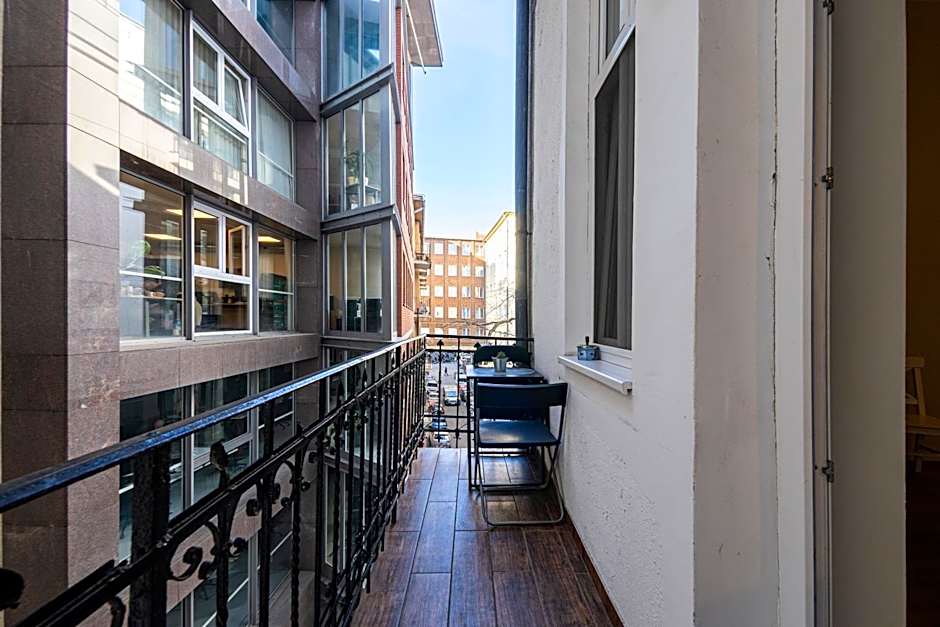 Urban Rooms