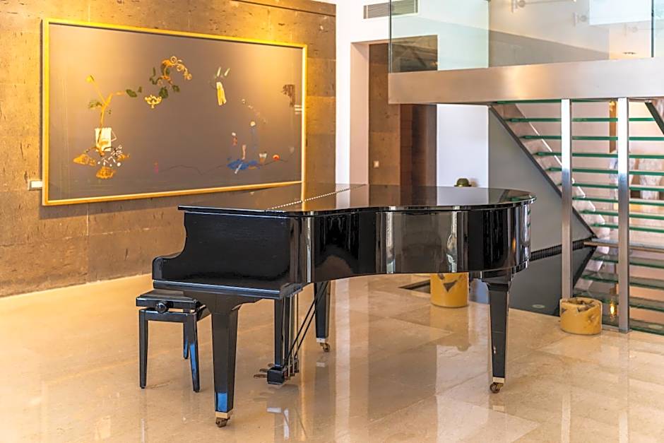 Casa dell'Arte Hotel of Arts & Leisure