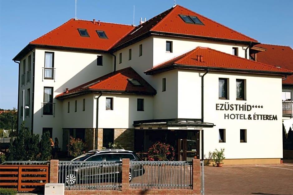 Ezüsthíd Hotel