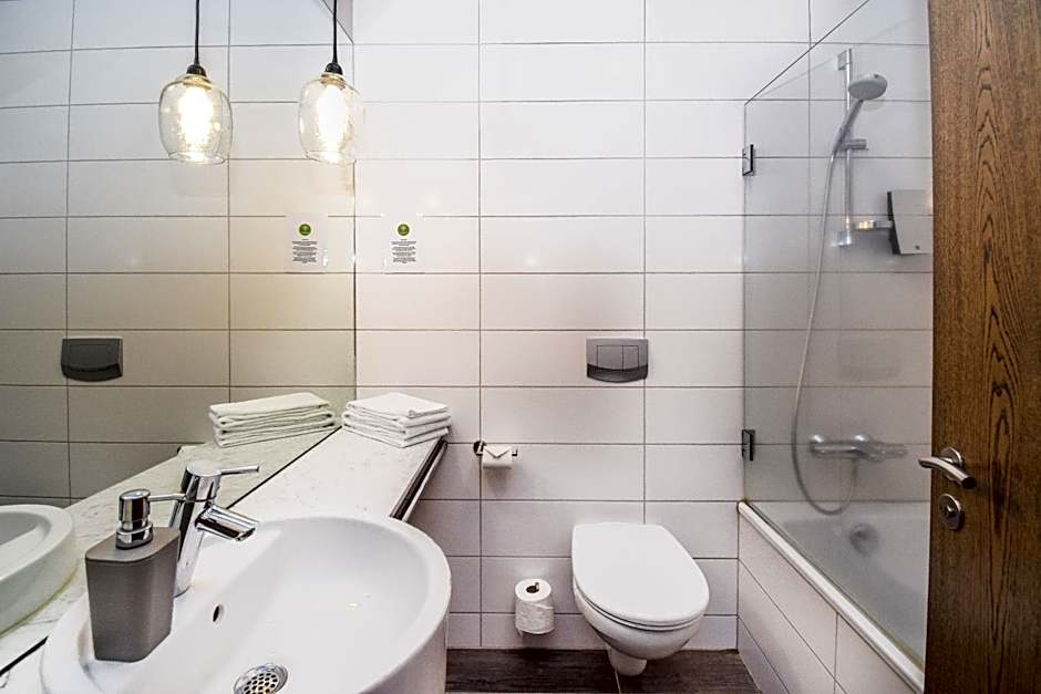 Bella Apartments & Rooms