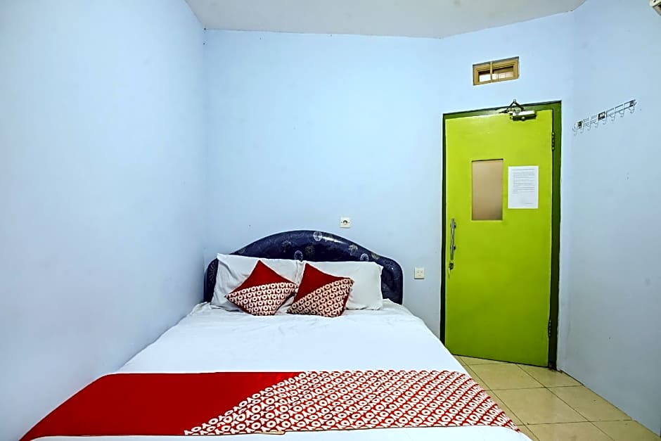 OYO 90863 Omah Kost Syariah