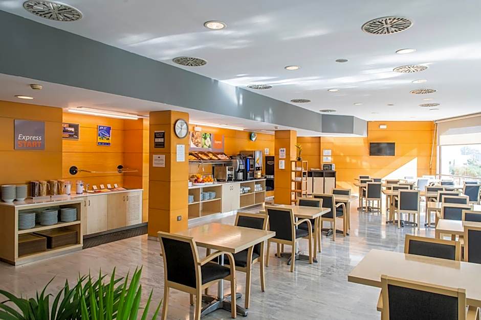 Holiday Inn Express Barcelona - Montmeló By IHG