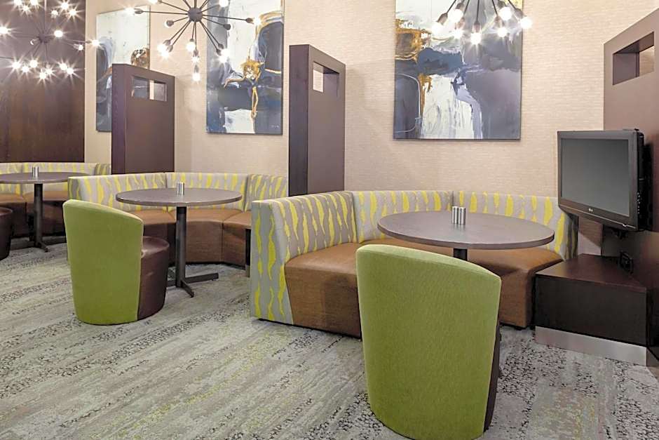 Courtyard by Marriott Memphis Downtown