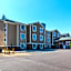 Cobblestone Hotel & Suites - Greenville