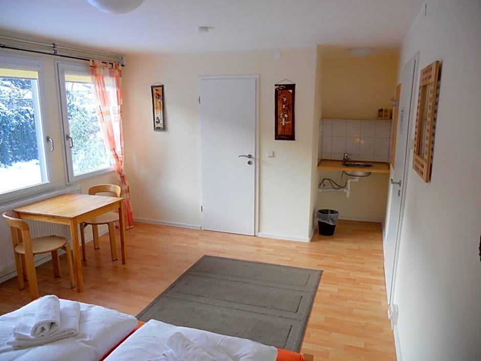 Quartier SansSouci Hostel