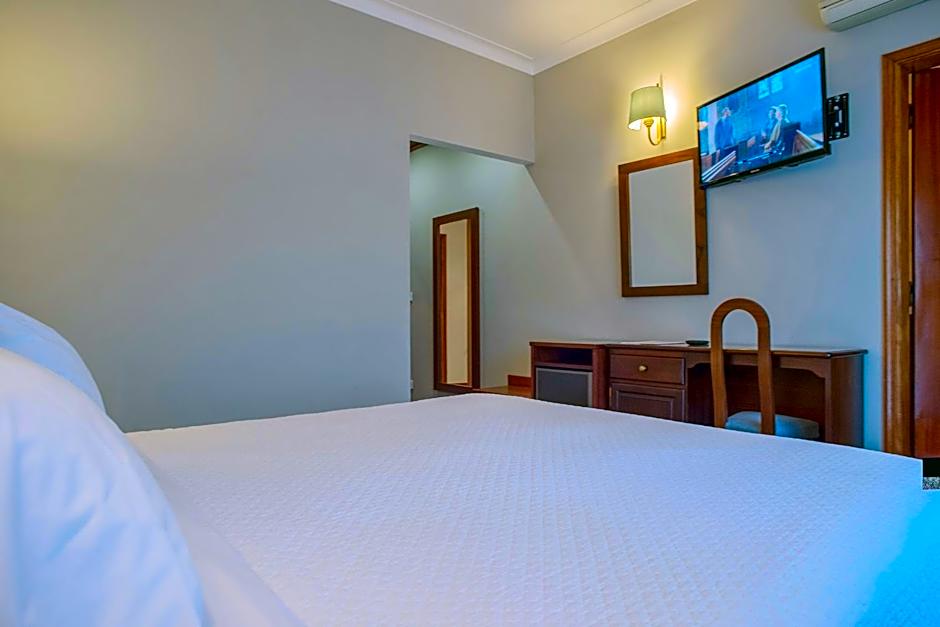 Photo 1 of 4 of 1 Double Bed or 2 Beds