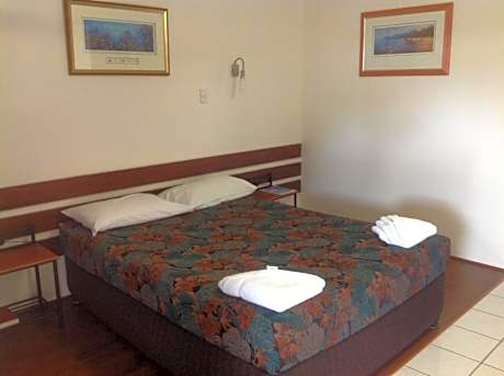 Queen Suite