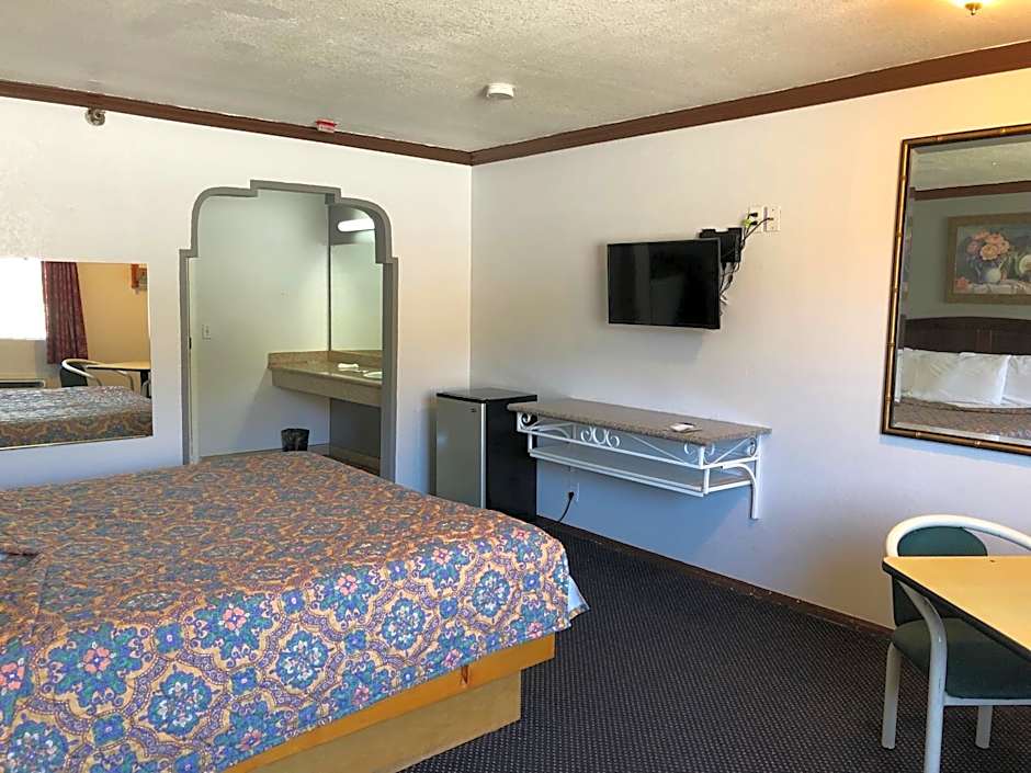 Starlight Inn, Valley Blvd - Downtown LA