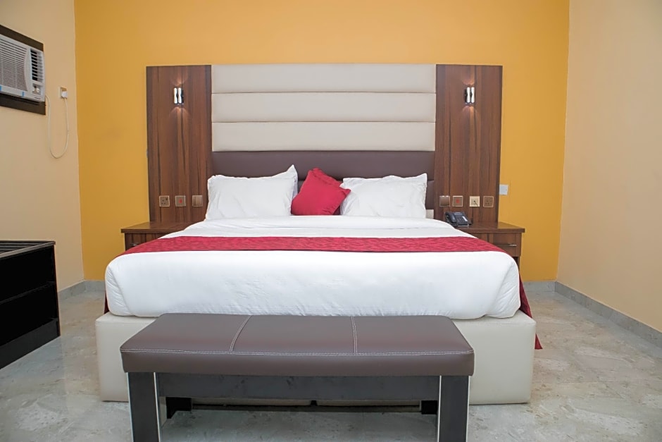 Meritz Hotels and Suites