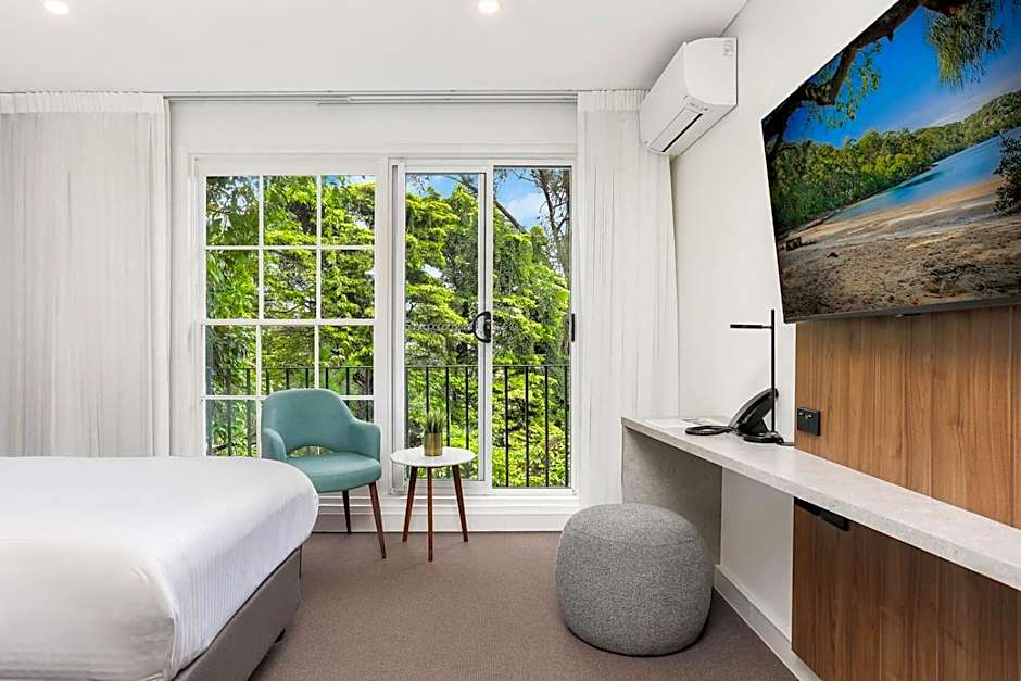 Killara Hotel & Suites