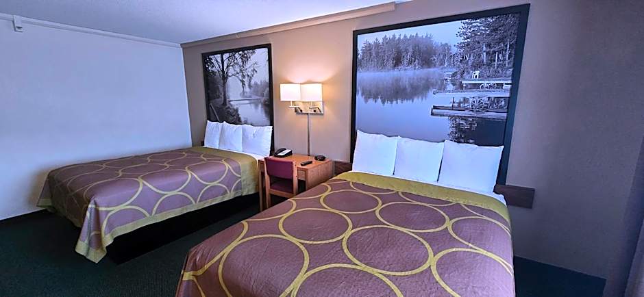 Super 8 by Wyndham Rogers Minnesota