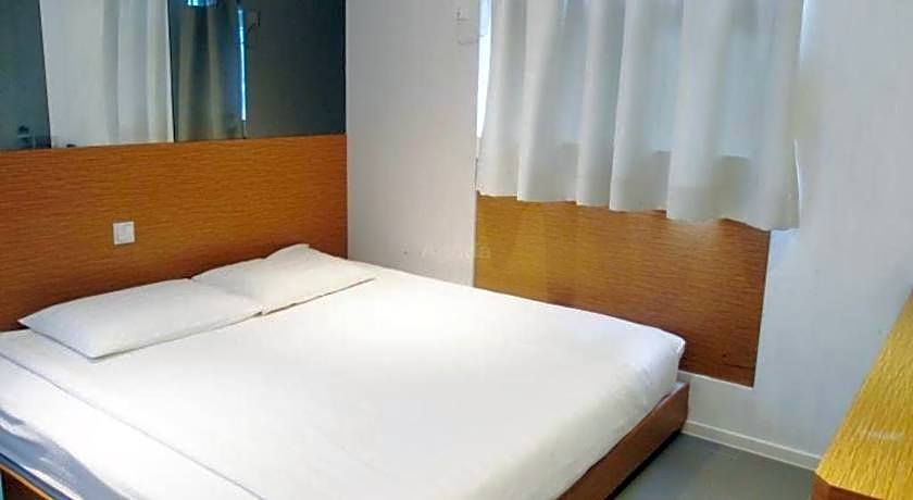 Acesite Knutsford Hotel