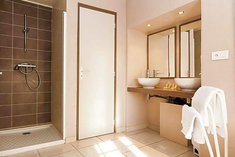 Logis Les Magnanarelles